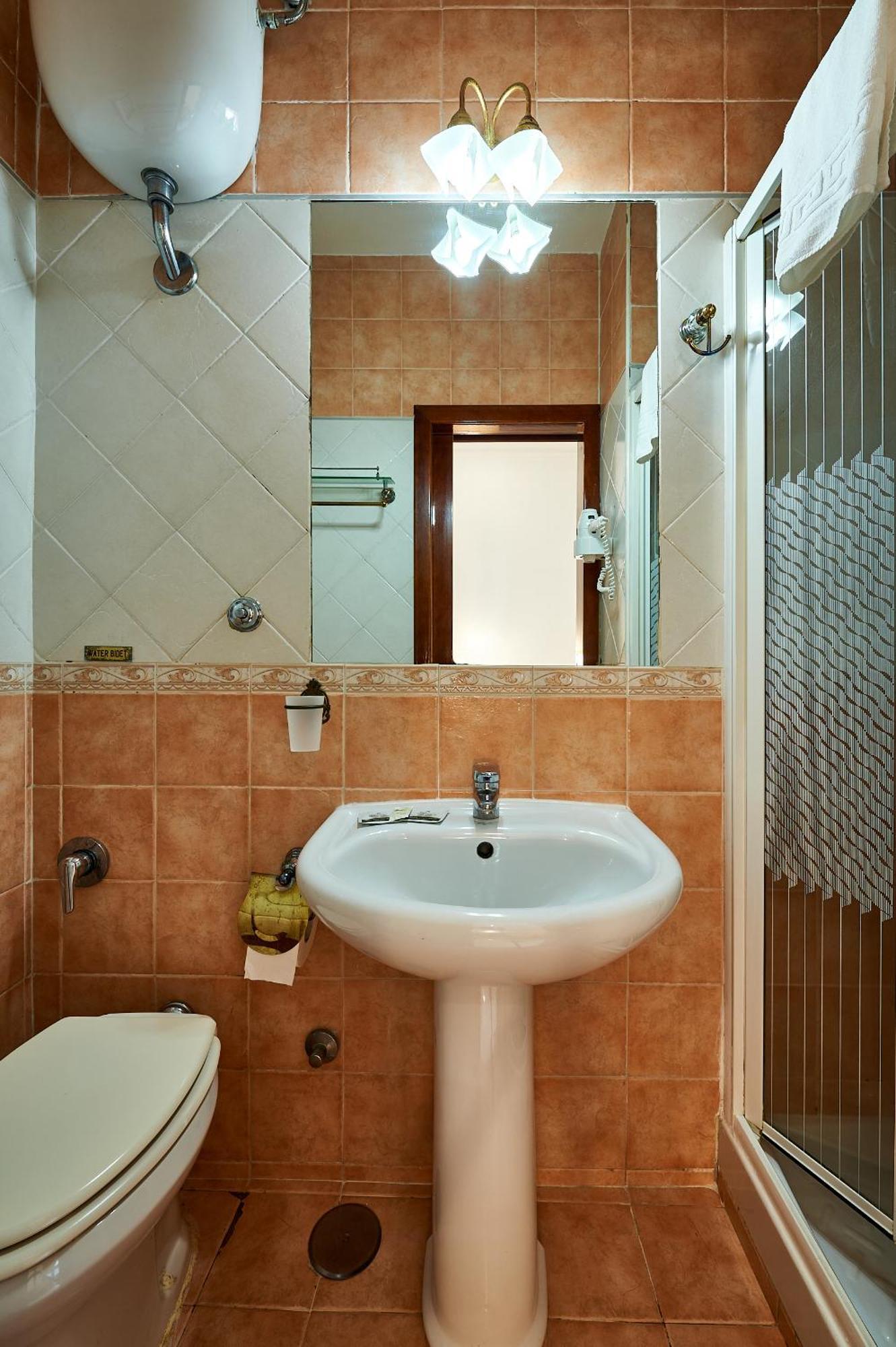Hotel Virginia Roma Esterno foto