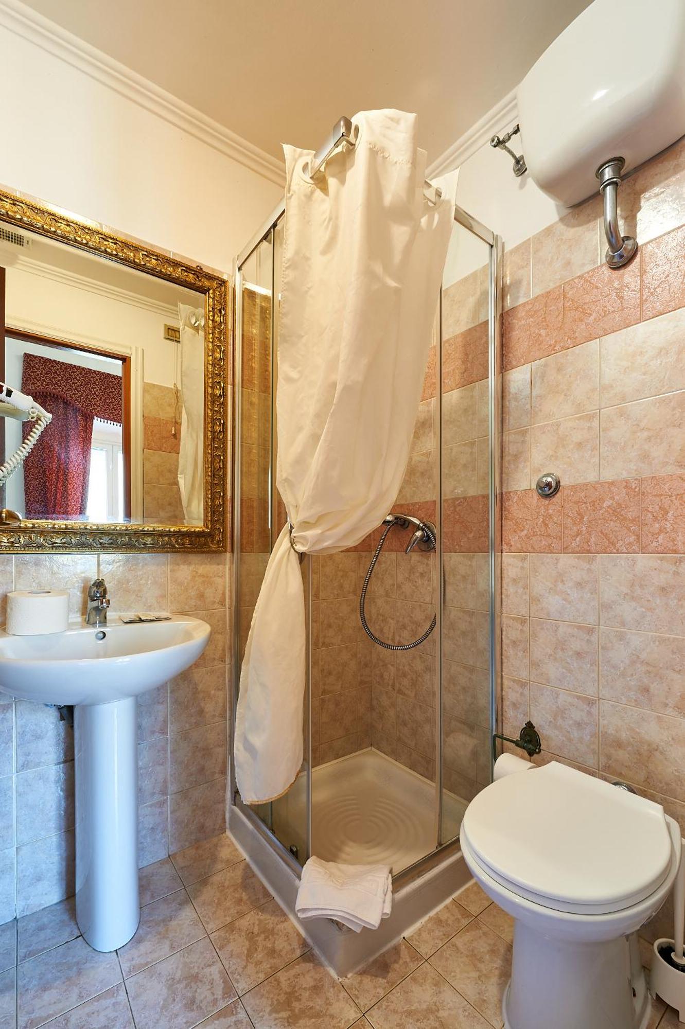 Hotel Virginia Roma Esterno foto