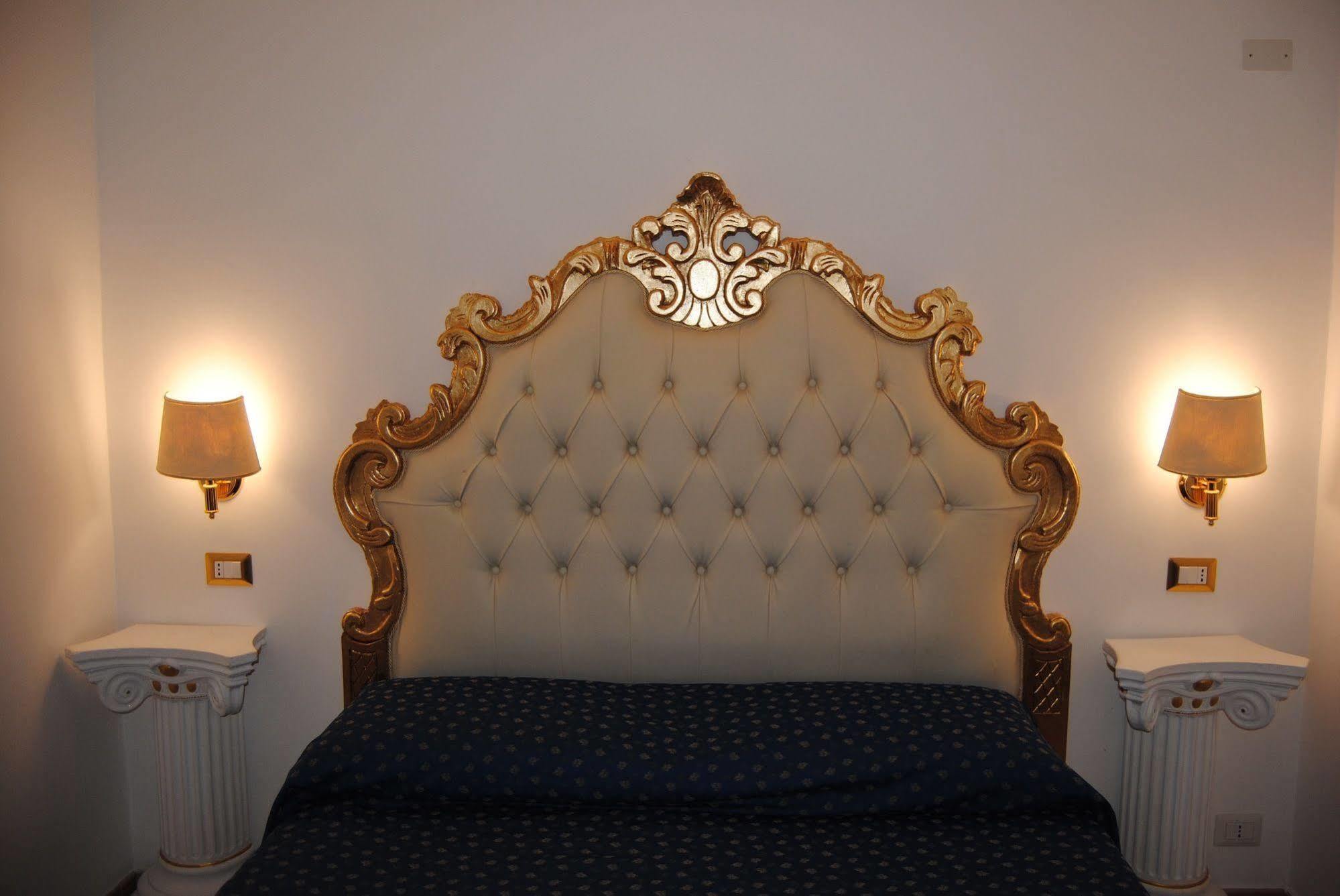 Hotel Virginia Roma Esterno foto